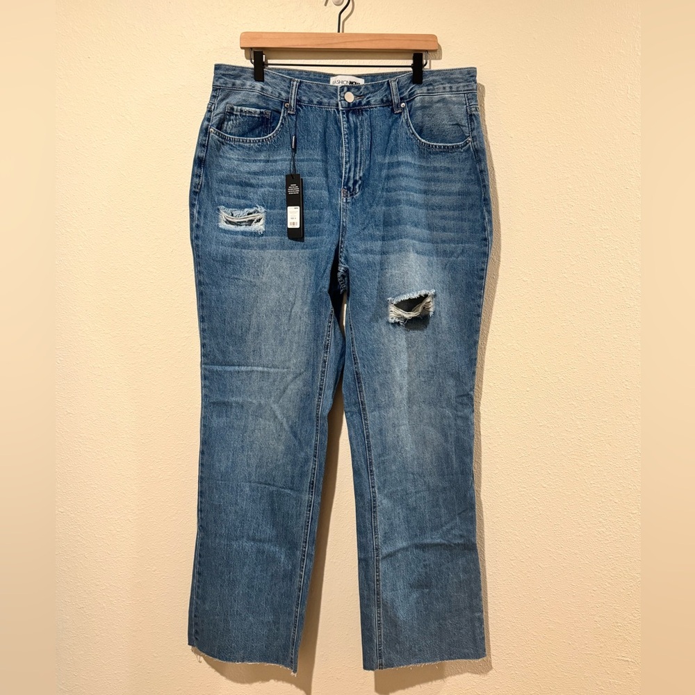 Fashion Nova Classic Blue Distressed Women's Jeans - sz 14